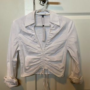SELLING; Dynamite Poplin Blouse. Size; XXS. Good condition, never worn. Tags on.